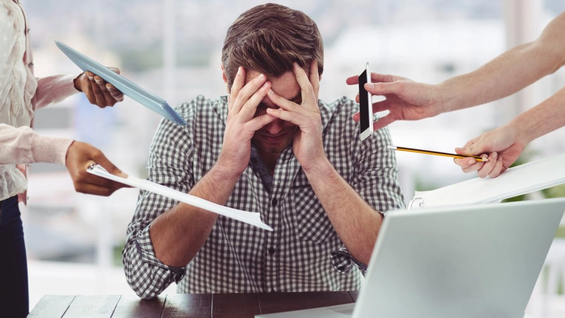 Schimbări importante pentru angajații din România! Zilele în care nu vor mai munci