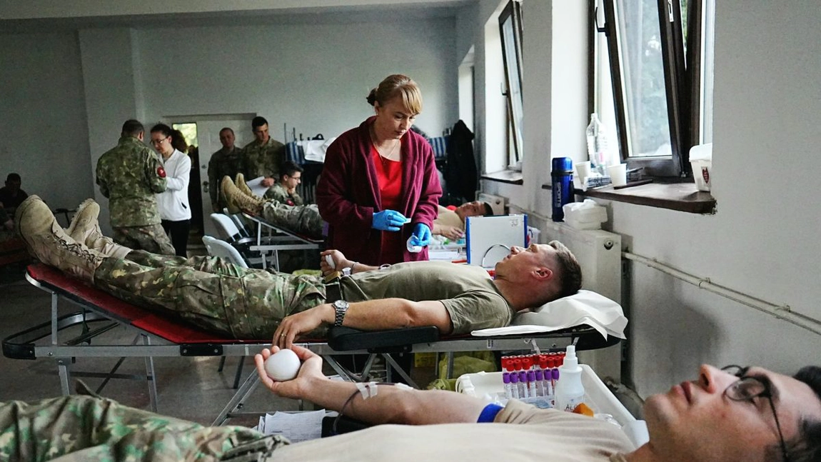 Militarii Batalionului 151 Infanterie „Lupii Negri“ din Iaşi au donat sânge