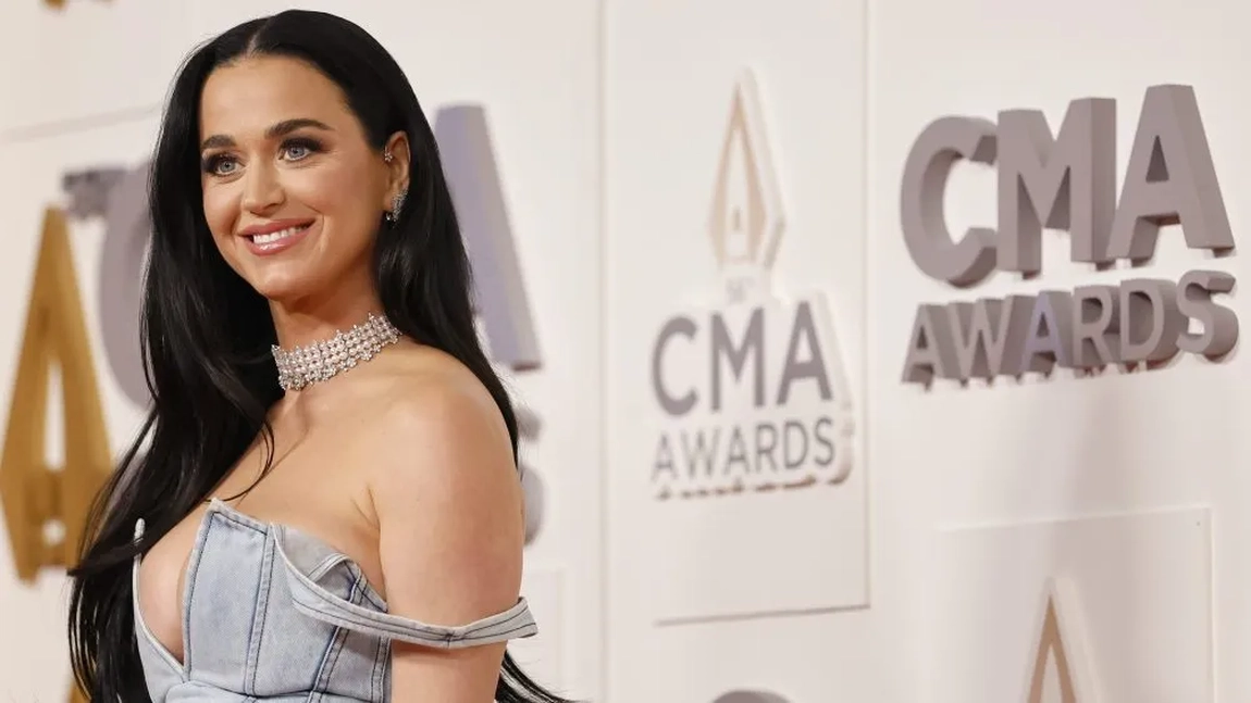 Katy Perry, criticată pentru zborul în spațiu: „Internetul este în mare parte o groapă de gunoi pentru nebuni și nevindecați”