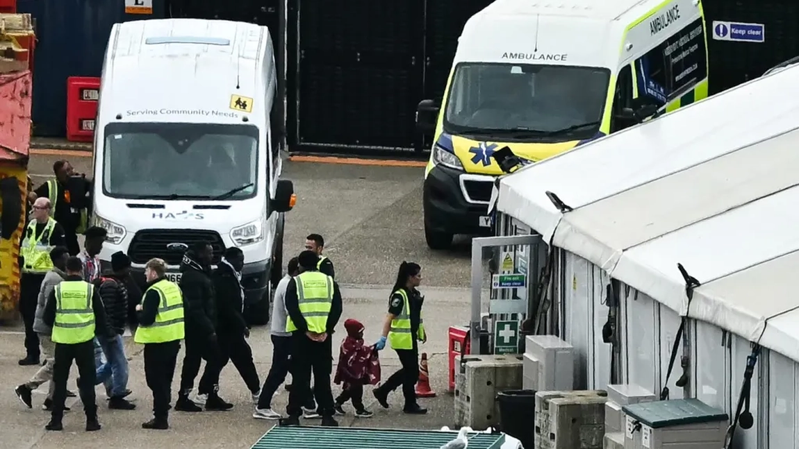 Deportări în infernul Bulgariei! Avocații britanici contestă tratamentul brutal al refugiaților