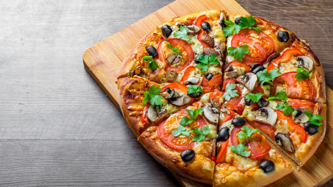Rețeta pentru pizza de casă! Iată cum să faci cel mai pufos blat!