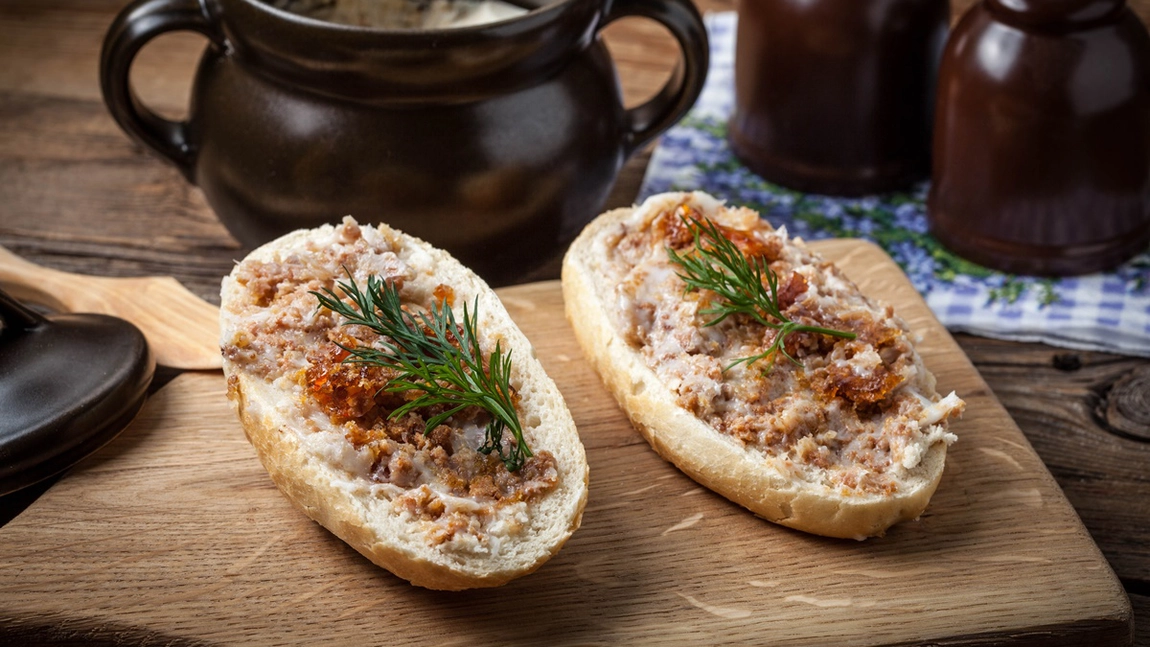 Rețeta ungurească de pastă de jumări – Un aperitiv delicios, ce trebuie neapărat încercat