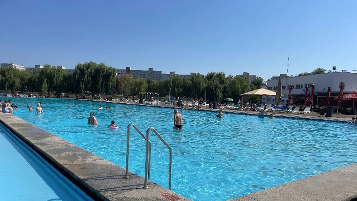 Ștrandul Municipal din Iași și piscina Ciric se redeschid pe 1 iunie. Iată cât vor plăti vizitatorii anul acesta