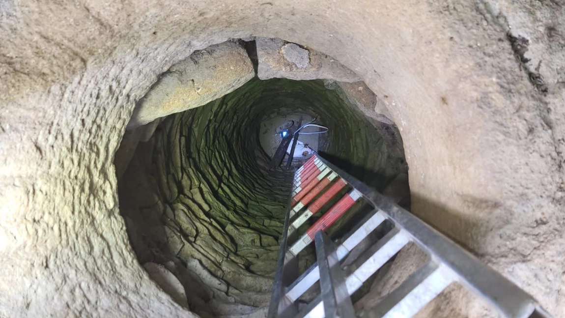 Un animal a fost salvat dintr-o fântână în Hârlău