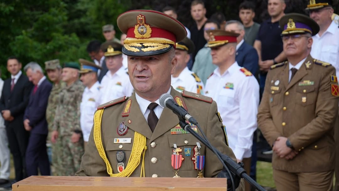 O viață trăită în slujba țării! Generalul care a condus Brigada 15 Mecanizată timp de doi ani s-a retras în rezervă
