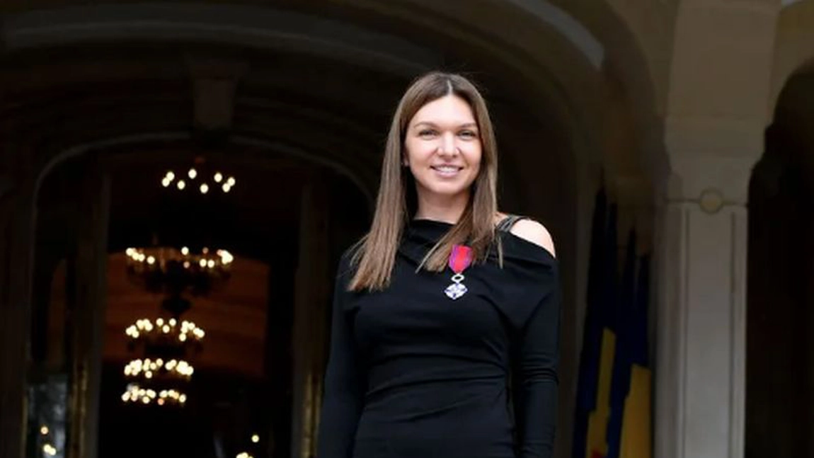 Simona Halep a făcut furori într-o rochie mulată! Toți au întors privirile după ea pe străzile din Roma
