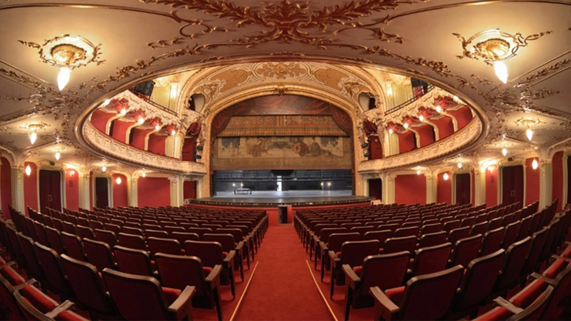 Marcel Iureș revine la Iași cu Don Quijote în cadrul Festivalului SFR 2025, un eveniment teatral de neuitat!
