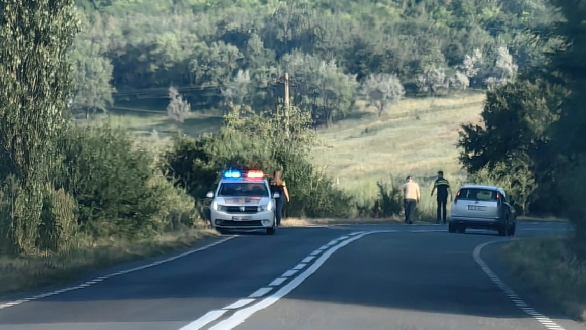 Accident rutier în județul Iași. Șoferul a pierdut controlul autoturismului