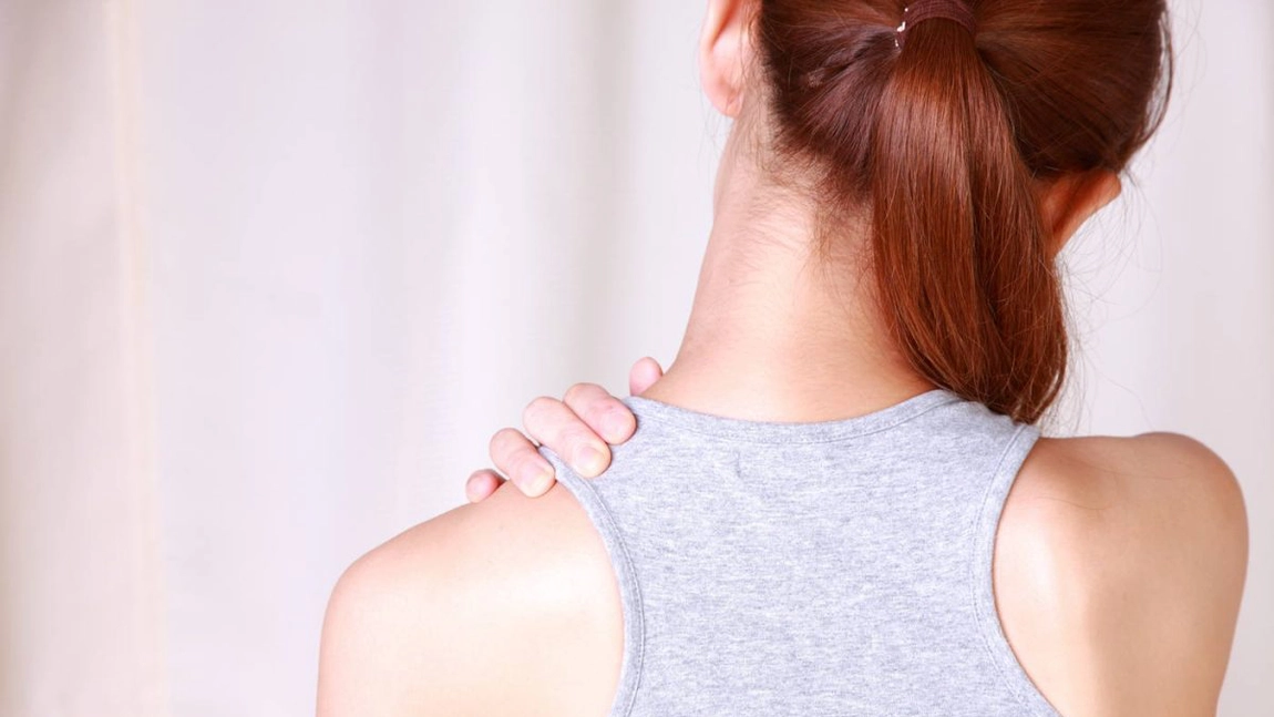 Antiinflamatoarele pentru gâtul înțepenit – Cum funcționează și când sunt utile