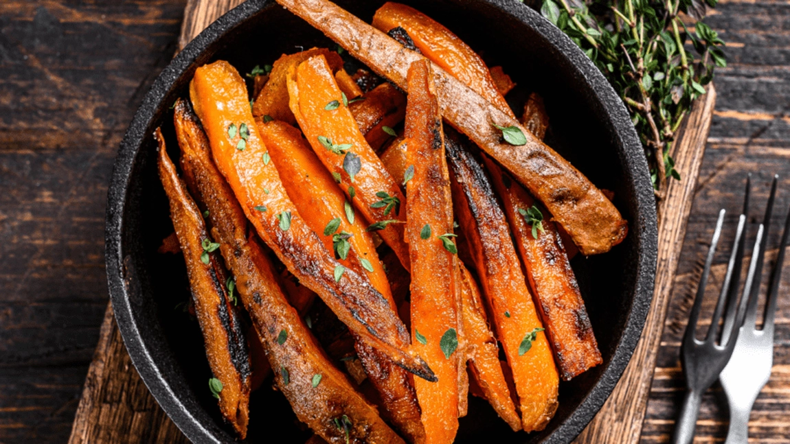 Cartofii dulci la Airfryer – Iată două rețete delicioase, sănătoase și foarte rapide