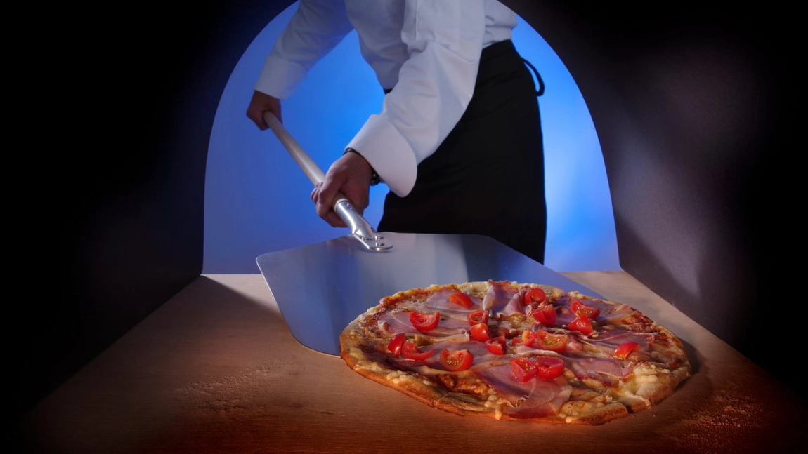 Coci mai repede, câștigi mai mult: alegerea inteligentă a unui cuptor pizza electric profesional