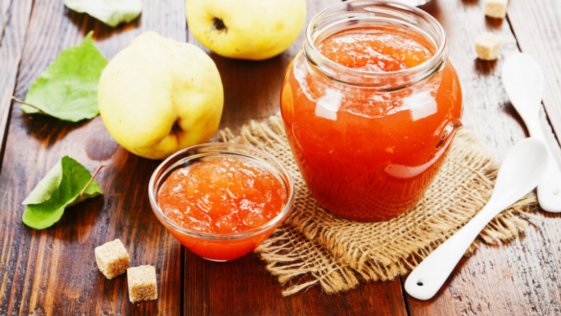 Dulceața de gutui tăiate cubulețe. Rețetă pentru un gust autentic și savoare în borcan
