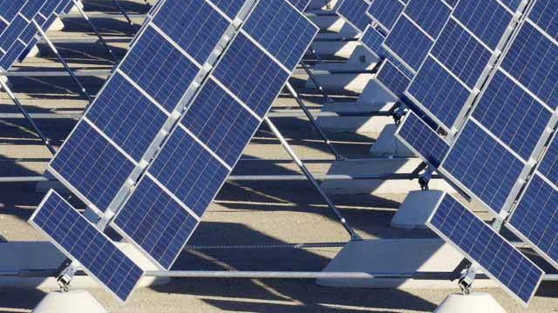 Trei firme vor să semneze contractul de peste 1,6 milioane de lei din comuna Tomești! Proiectul prevede înființarea unui parc fotovoltaic