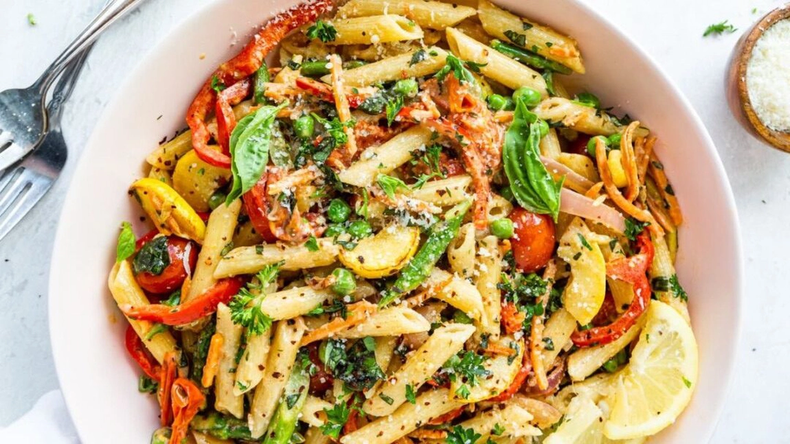 Pastele primavera – Rețete ușoare și savuroase, ideale pentru zilele călduroase