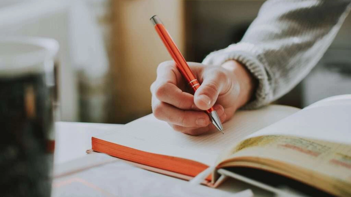 Valuare sau valoare? Iată cum alegi forma corectă și de ce contează