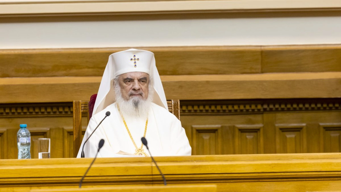 16 femei cu viață sfântă, canonizate de Sfântul Sinod al Bisericii Ortodoxe Române