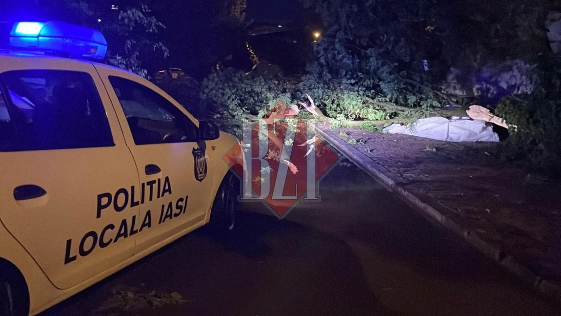 Calea de acces dintre Strada Libertății și strada Clopotari este blocată în totalitate