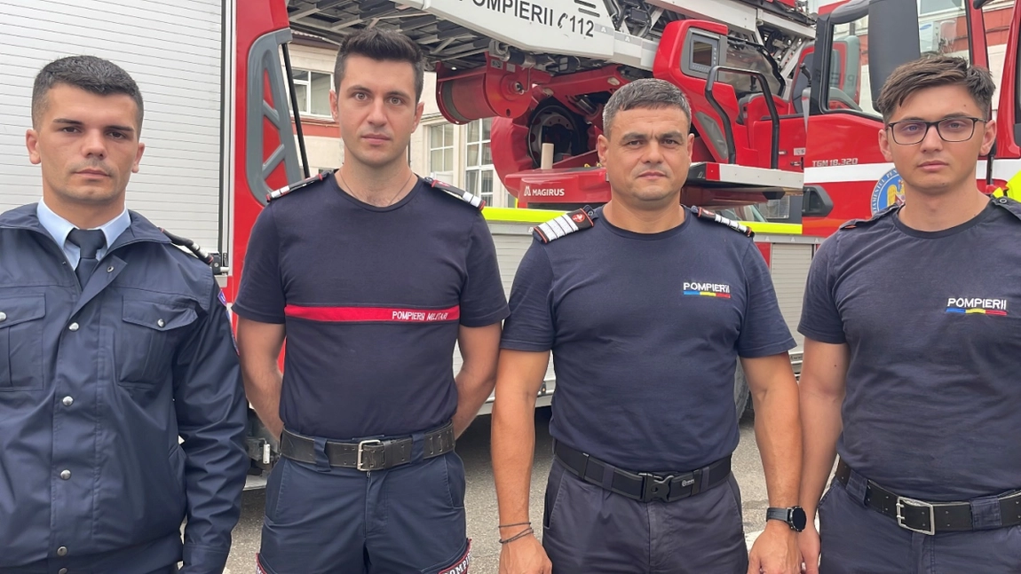 Ei sunt pompierii care au intervenit la incendiul de la Maternitatea „Cuza Vodă”! Soldatul Alexandru Traglă nu va uita aceste momente niciodată: „Nu știam la ce să mă aștept, era mult sânge”