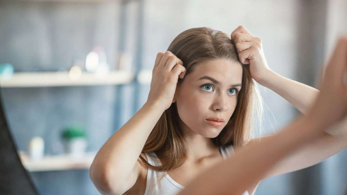 Ce ser este bun pentru creșterea părului? Iată ce ar trebui să conțină și cum funcționează