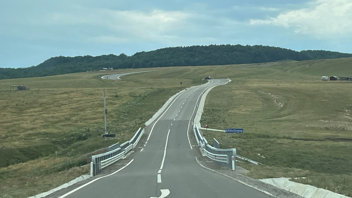 Triunghiul bermudelor de la Iași! Pe acest drum, șoferii nu mai reușesc să găsească ieșirea și dispar zeci de minute. Declarații incredibile de la unul dintre cei care au pățit asta
