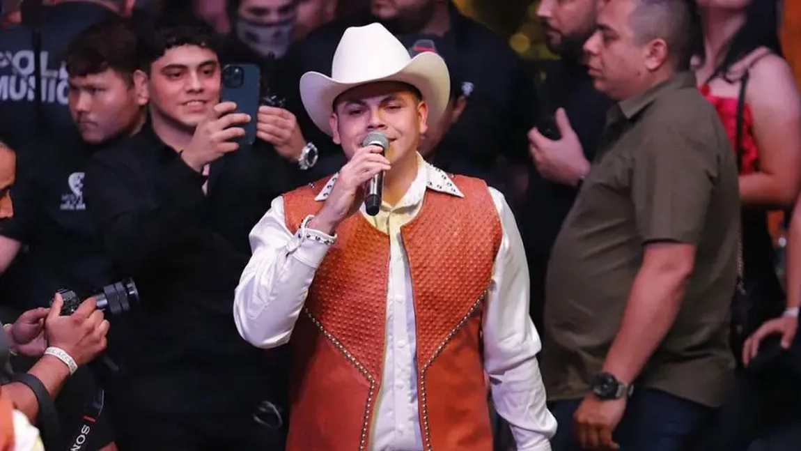 Ernesto Barajas, celebrul cântăreț de „narco-corridos”, împușcat mortal în Mexic