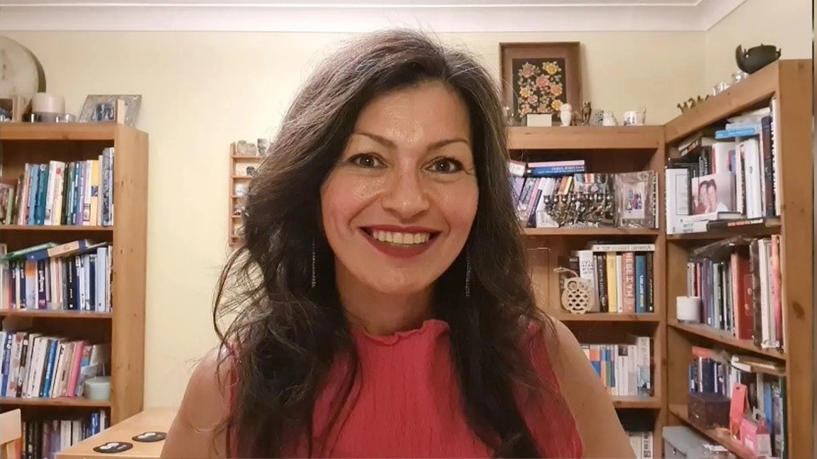 Bonnie Blue și Controversa Expresiei care a Stârnit Acuzații de Sociopatie — Explicațiile unui Expert în Limbajul Corpului