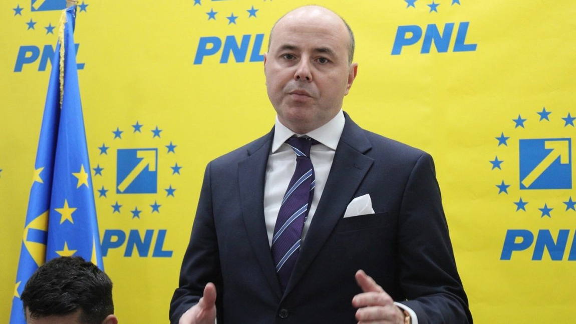 Declarații despre traiul cu 2.000 de lei, deși primește peste 39.000 de lei lunar din salariul său parlamentar