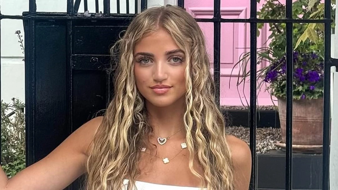 Princess Andre strălucește în vacanță! Iată de ce ținutele ei fac furori în mediul online
