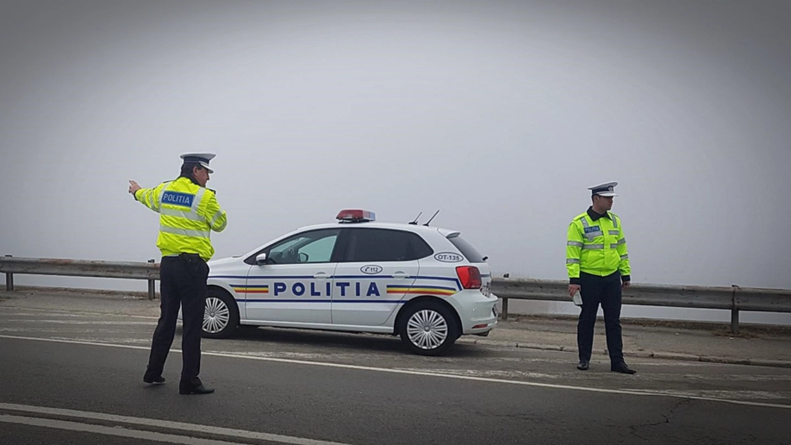 O tânără din Iași s-a urcat beată la volan și a intrat într-un imobil. Iată ce alcoolemie i-a adus un dosar penal