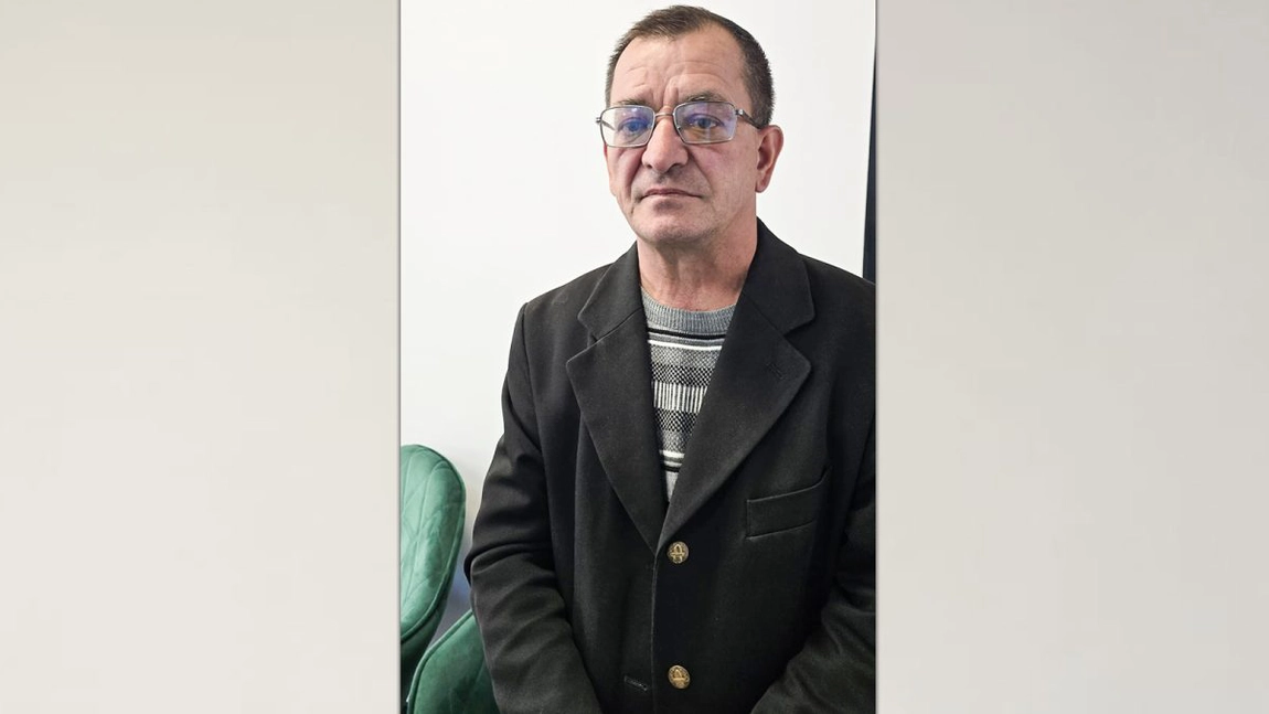 După 36 de ani la catedră, un învățător a rămas fără post! Bărbatul riscă să își piardă casa, pentru că a rămas fără loc de muncă. „Plâng pe stradă, nu mai știu ce să fac, sunt disperat” - UPDATE