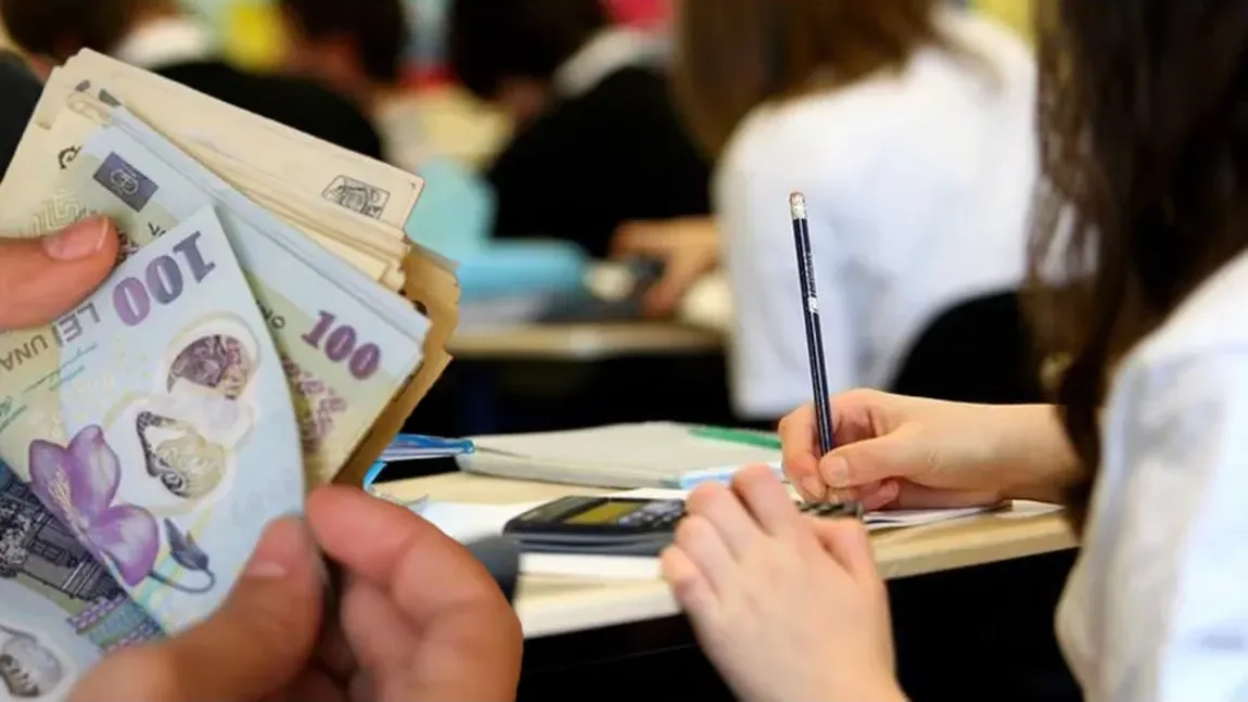 Elevii din Iași pot depune dosarele pentru burse. Ce acte sunt necesare