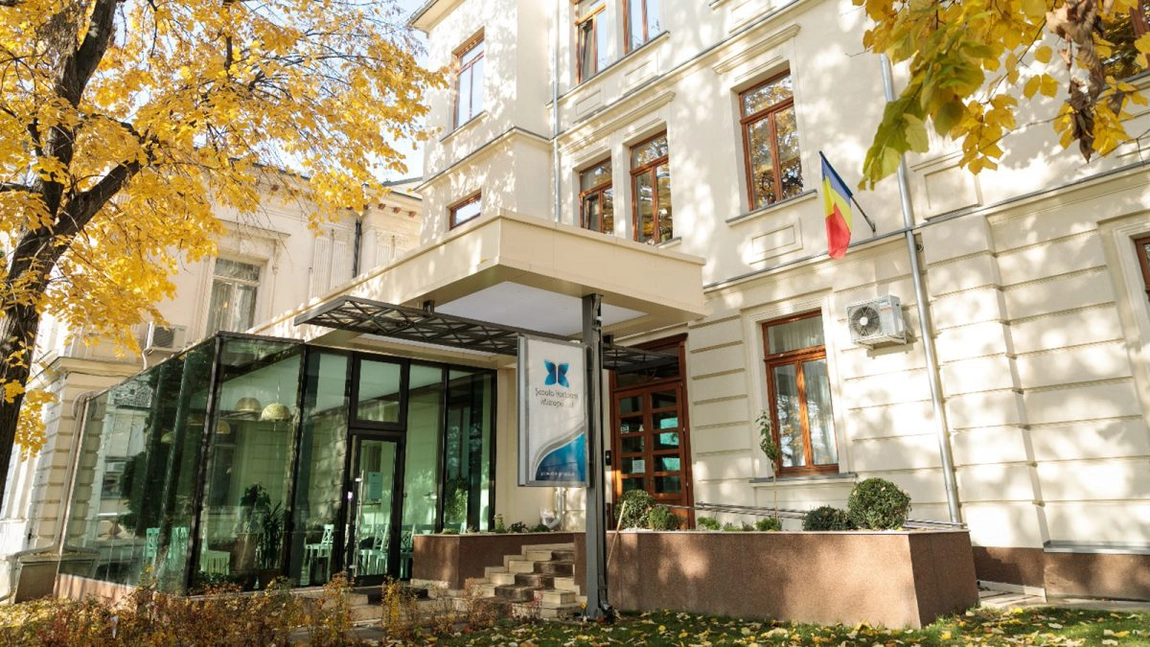 Ștefan Chirica aniversat la 8 ani la o școală exclusivistă și proprietăți de sute de mii de euro