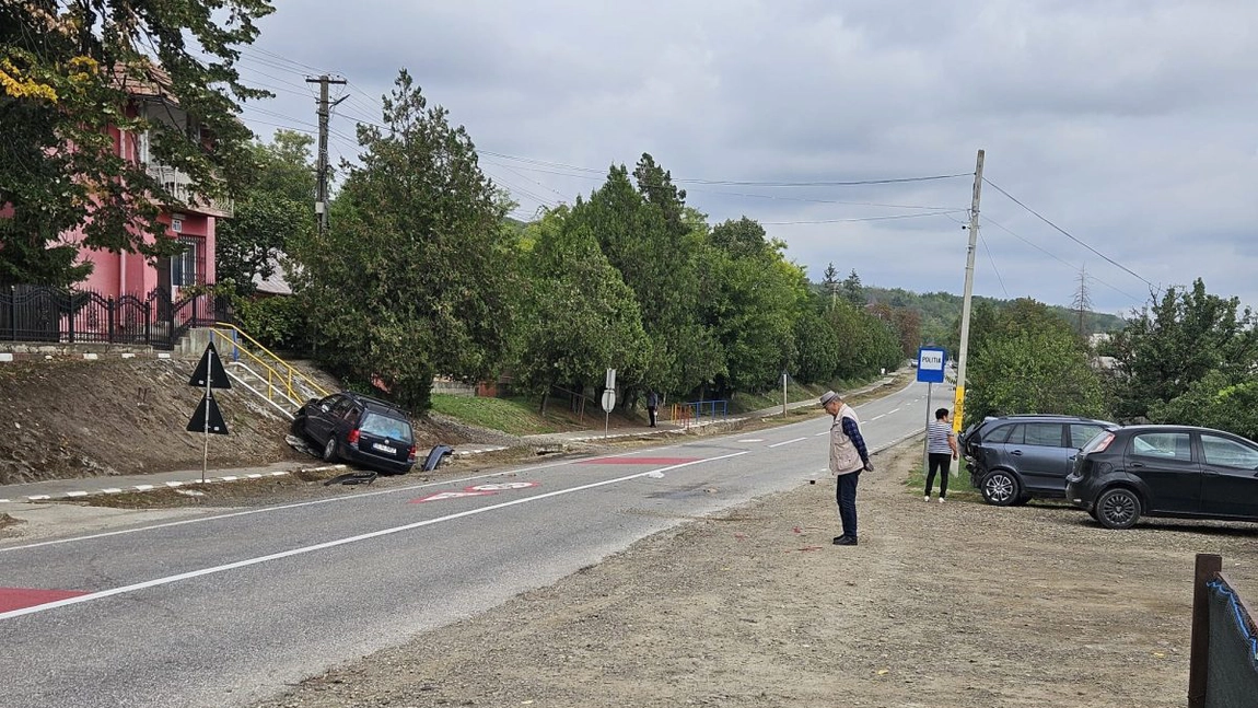 Accident rutier în localitatea Gorban. O mașina a ieșit de pe carosabil