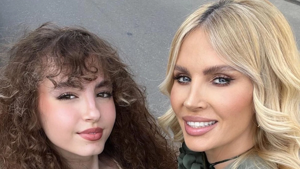 Sofia, fiica Andreei Bănică, transformare spectaculoasă. Cum a surprins-o artista pe adolescentă