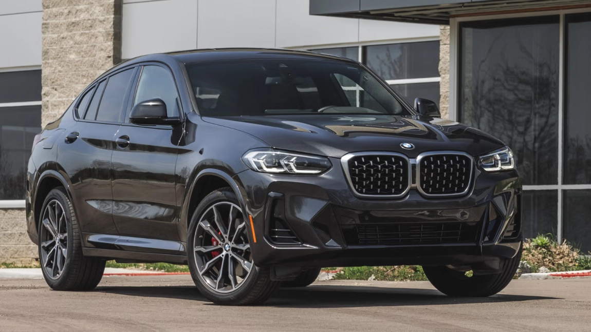 Atenție, cetățeni! BMW recheamă aproape 200.000 de mașini din cauza unui risc de incendiu