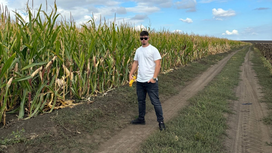 De la visul bunicului la ambiția nepotului! Un tânăr face agricultură cu pasiune, la Focuri