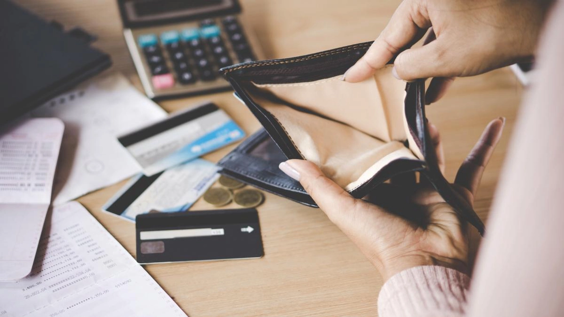 crește TVA-ul la 23%! Află cum noile taxe vor influența bugetul tău anual!