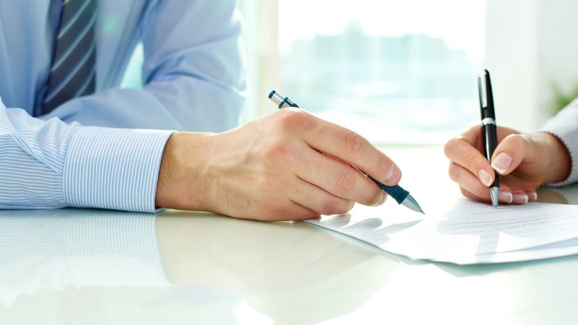 Modificări în Codul Muncii! Sunt vizate concediile angajaților și programul de lucru!