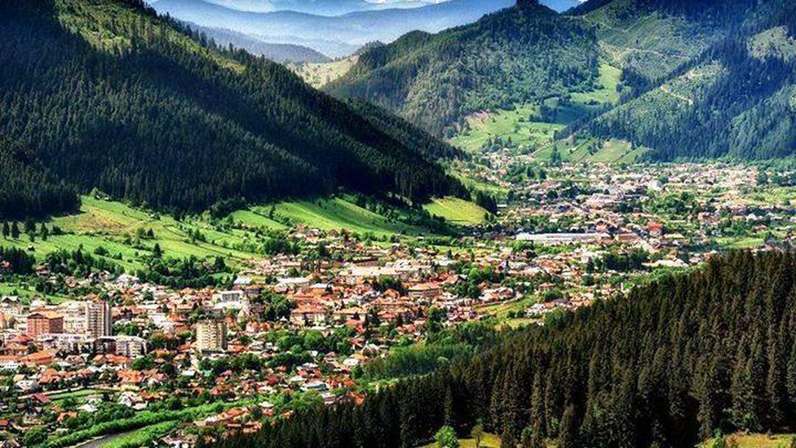 Ce obiective turistice poți vizita în Câmpulung Moldovenesc? Iată care sunt cele mai frumoase locuri, ce nu trebuie ratate