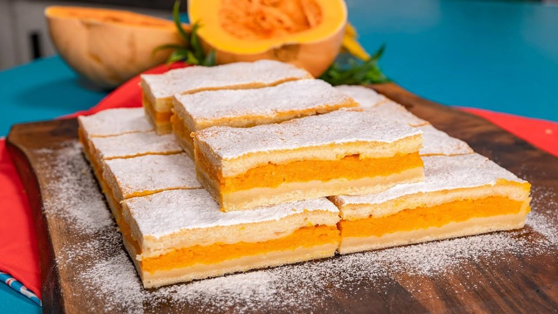 Plăcintă cu dovleac și aluat fraged – Rețetă pentru un preparat simplu și gustos, ideal pentru toamnă