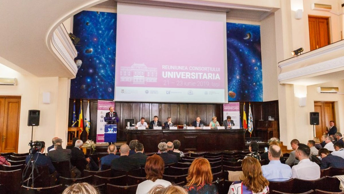 Investiție de peste 100.000 de lei la UAIC. Aula Magna „Mihai Eminescu” va fi dotată cu tehnologie audio de ultimă generație