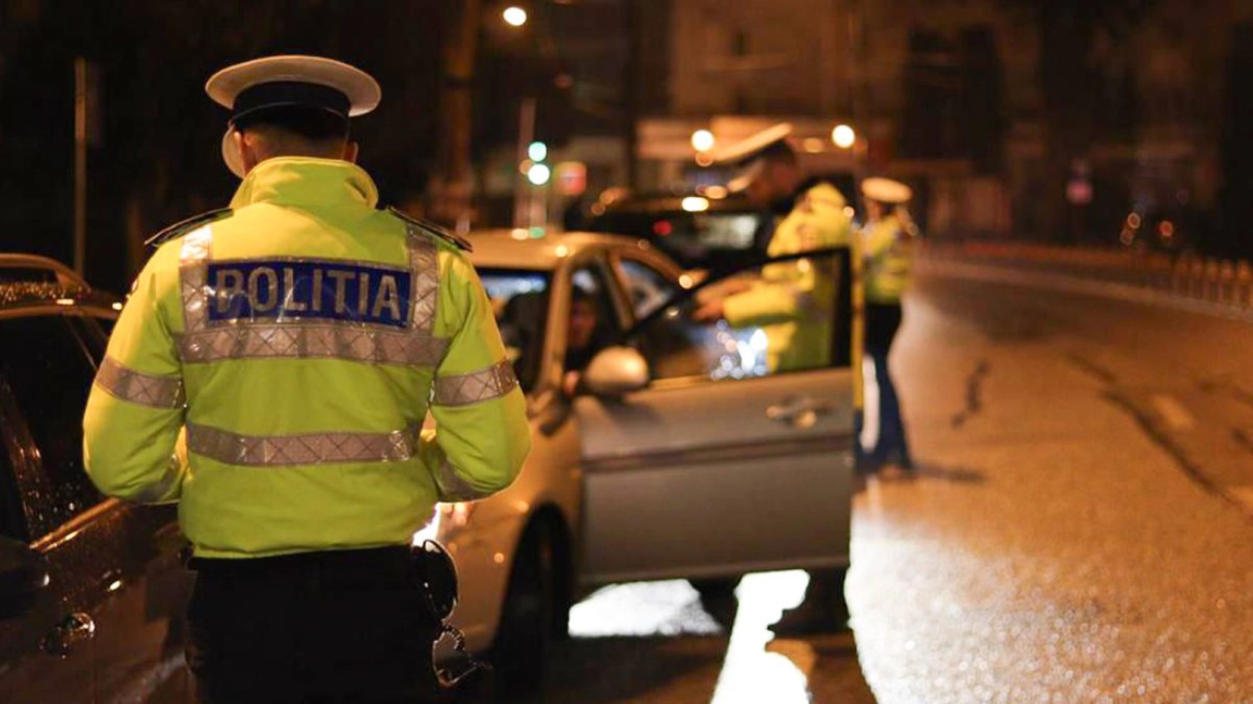 Zeci de sancțiuni au fost aplicate de polițiștii din Iași. Unii șoferi s-au ales cu dosare penale