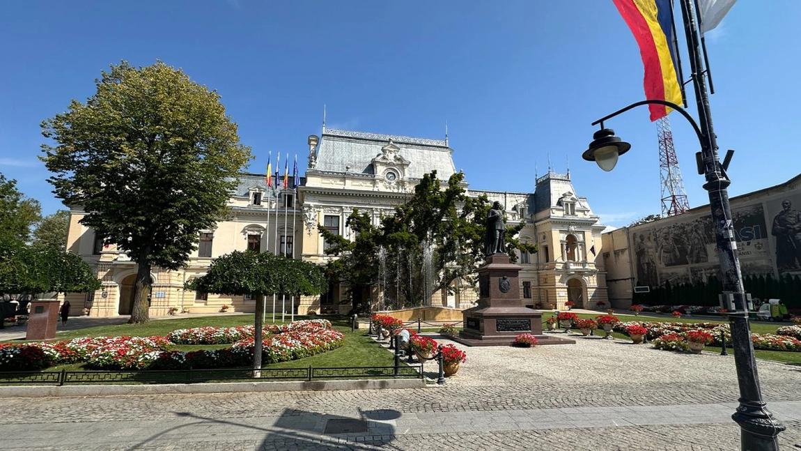 Primăria Iași vrea să mai monteze refugiu pentru călători la încă 14 stații din oraș