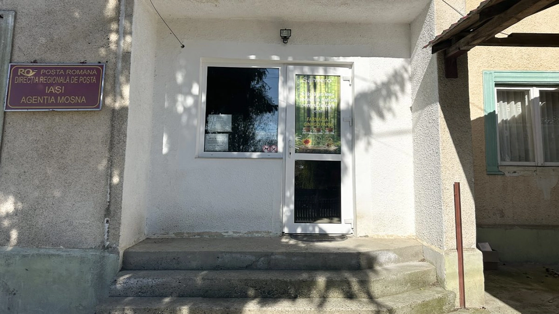 Pensionarii dintr-o comună locală, nevoiți să cumpere medicamente pe datorie din cauza pensiilor mici.