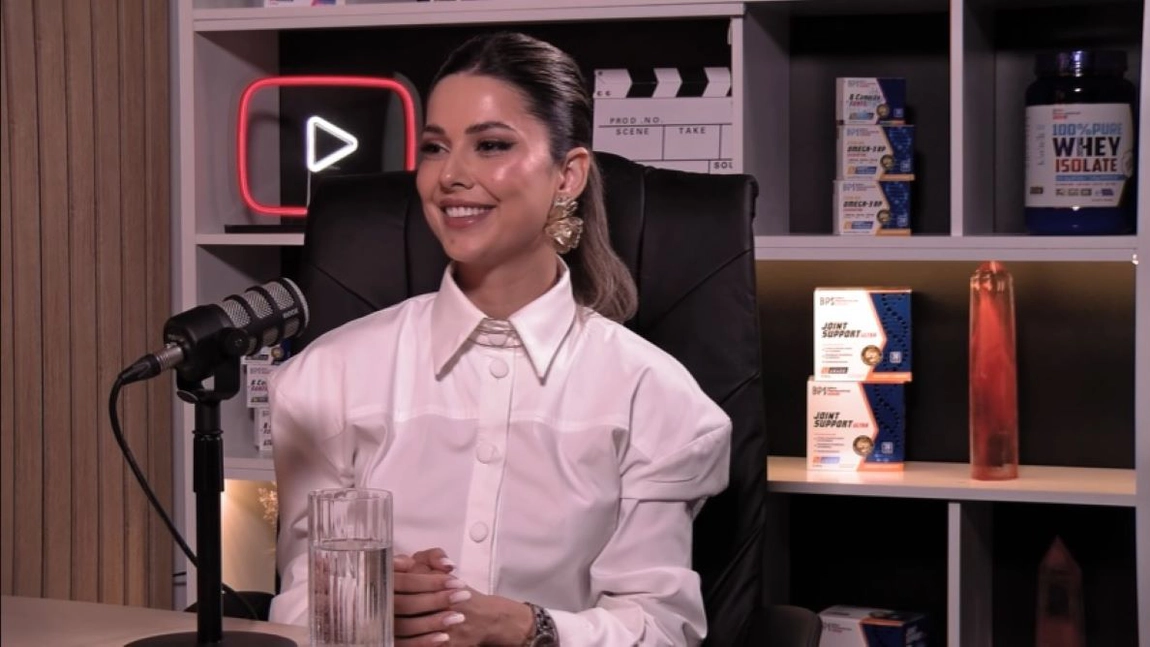 Povestea Roxanei Niculae, de la televiziune la digital marketing! Află cum fondatoarea Viral Ideea și-a transformat pasiunea într-un brand de succes!