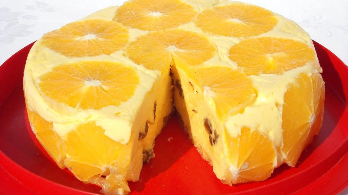 Rețeta de tort cu portocale și mascarpone pentru orice ocazie.