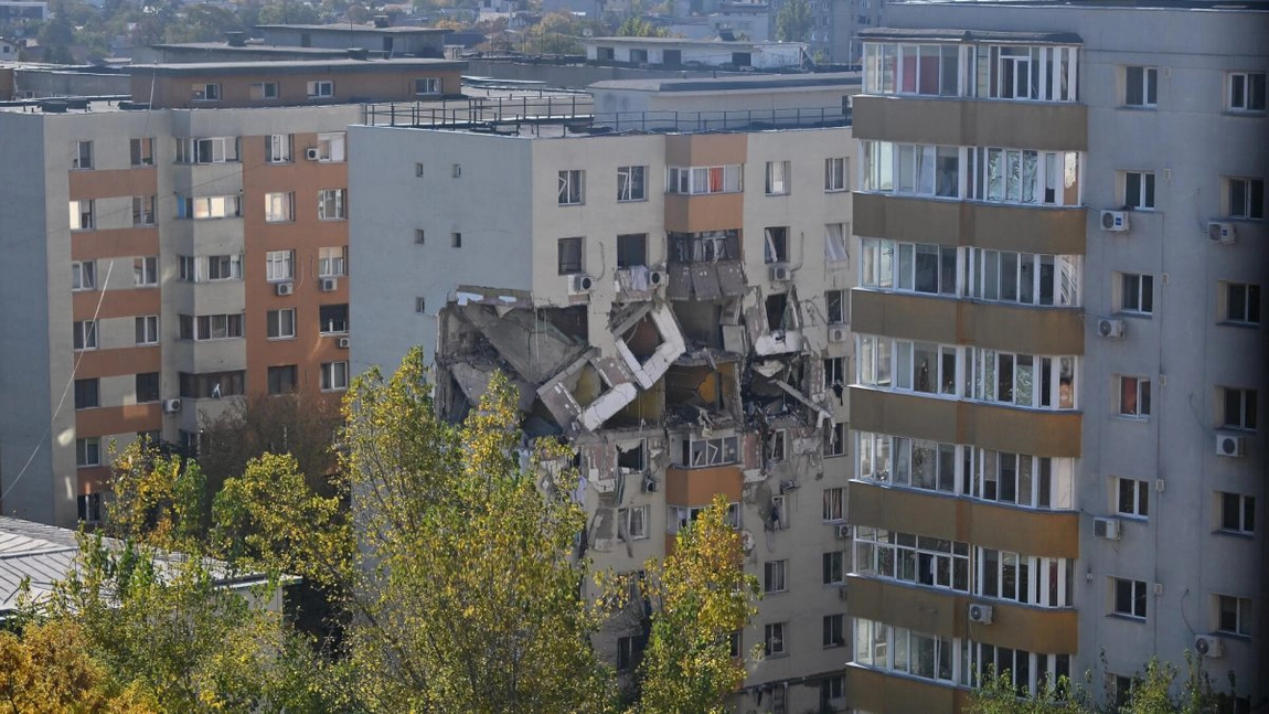 Restricțiile rămân în vigoare la Liceul Bolintineanu, după explozia din Rahova, anunță Inspectoratul de Stat în Construcții