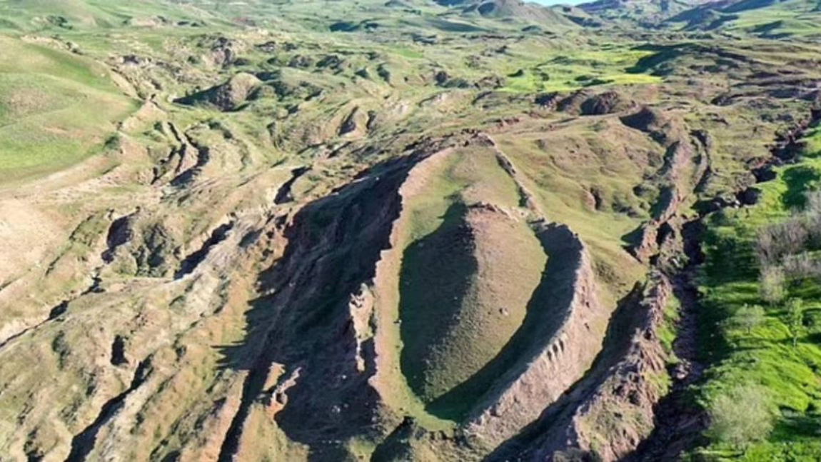 Muntele Ararat, locul unde se află Arca lui Noe. Iată ce spune Biblia despre formațiunea muntoasă!