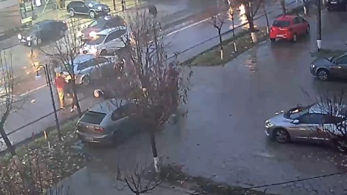 Iată cum s-a produs accidentul rutier de la Tomești. Totul a fost surprins de camerele de supraveghere - UPDATE