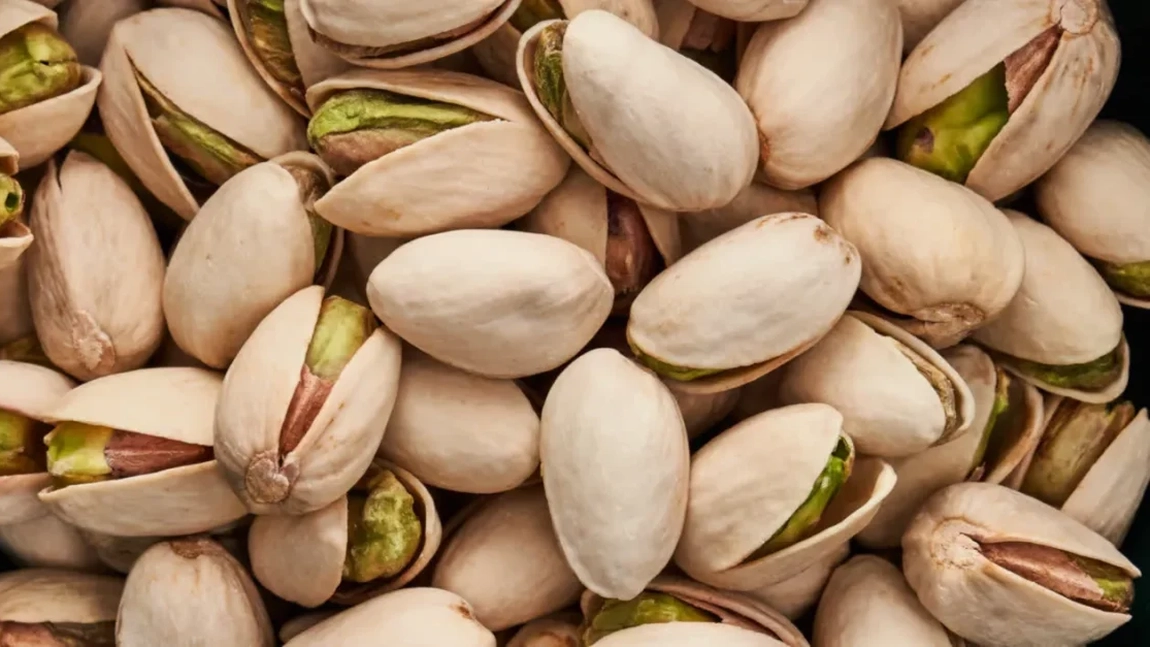 Cât fistic se mănâncă pe zi? Iată care este porția ideală și cum îl poți integra în alimentație